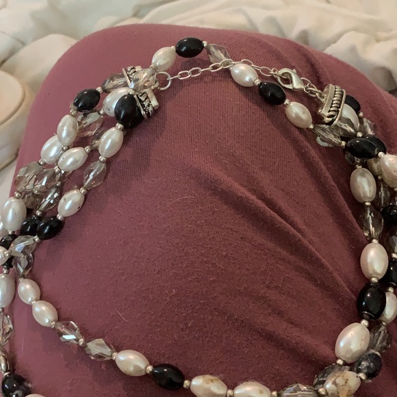 Women neckles - Picture 1 of 1